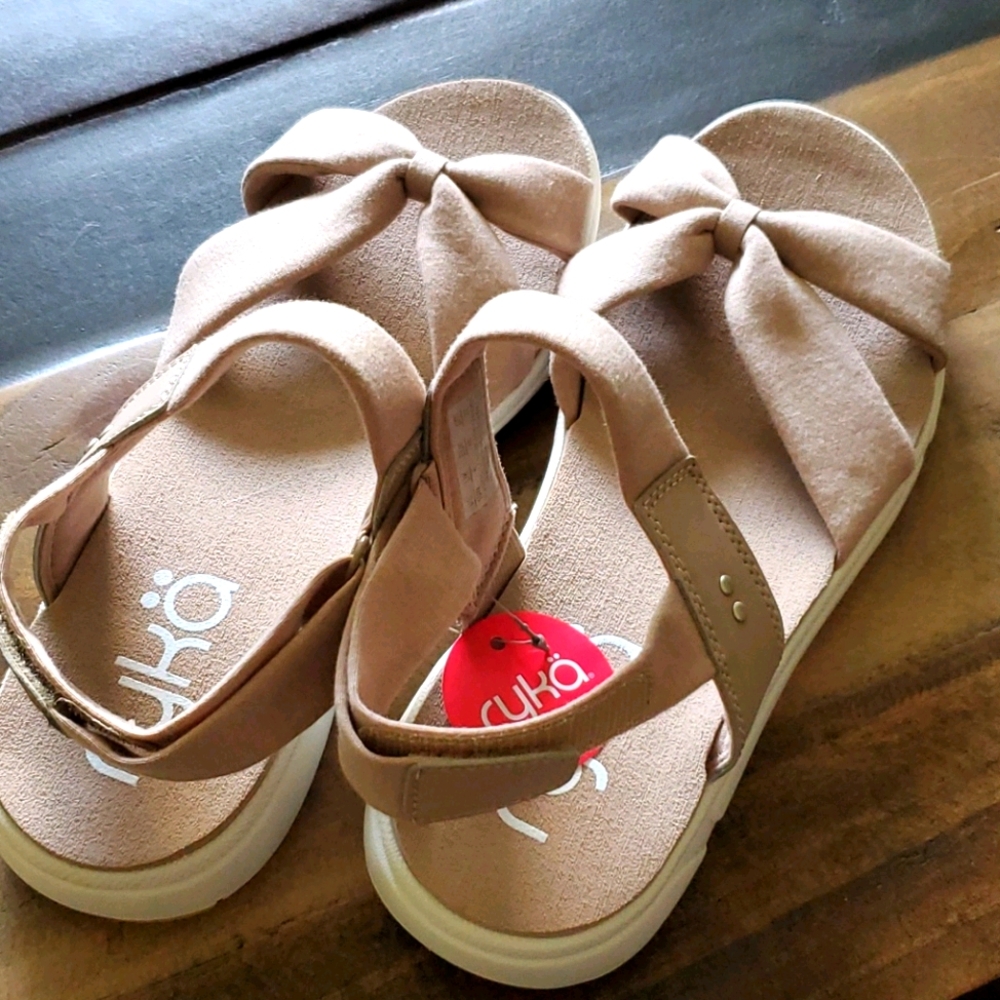 New Womans Ryka Sandals Size 10w